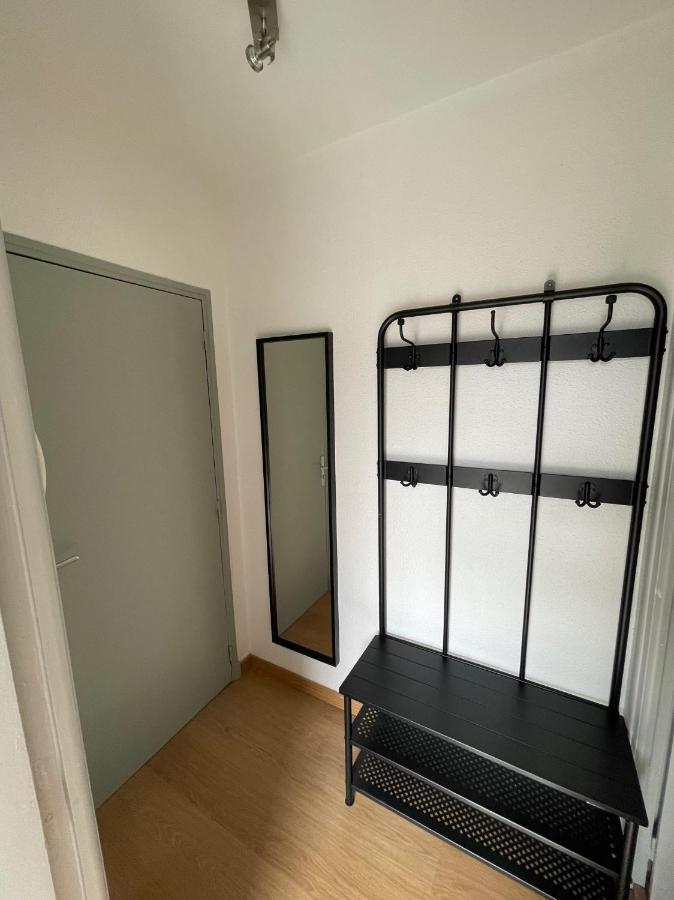 Superbe appartement avec parking gratuit sur place Brive-la-Gaillarde Extérieur photo
